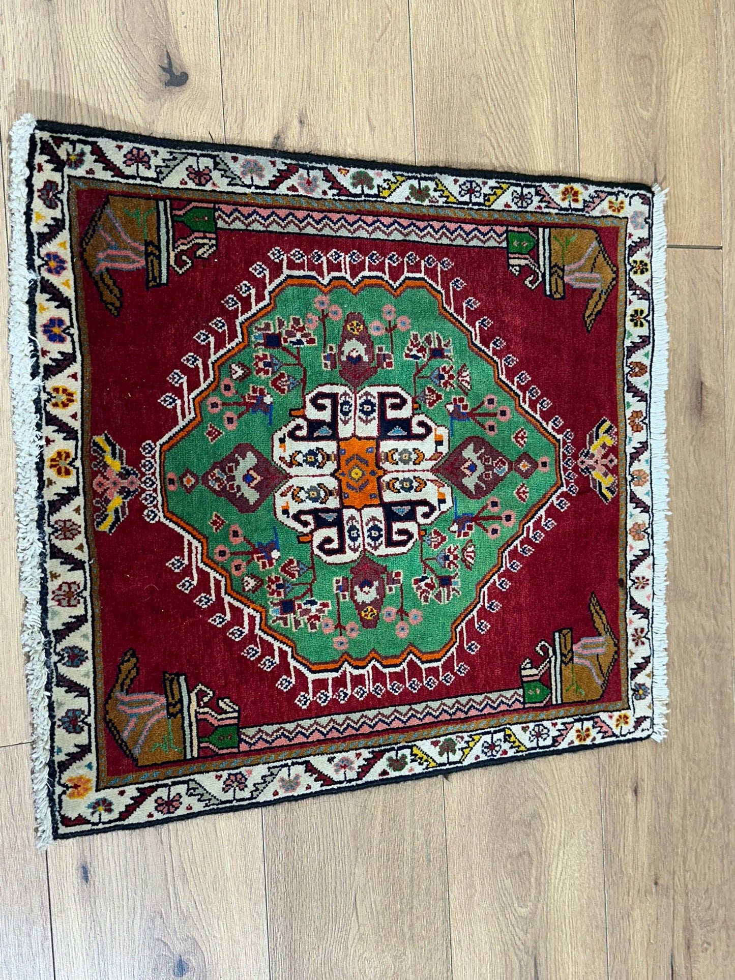 Orientteppich handgeknüpft Gaschgai 67x60 cm