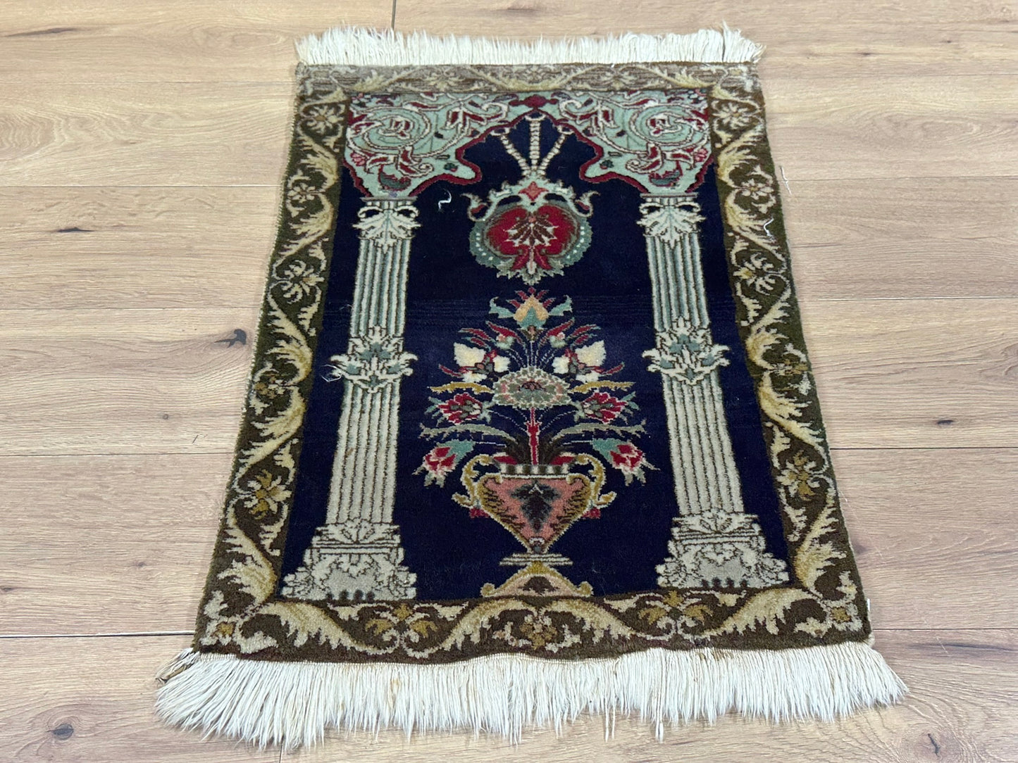 Orientteppich handgeknüpft Täbriz Lebensbaum 83x56 cm