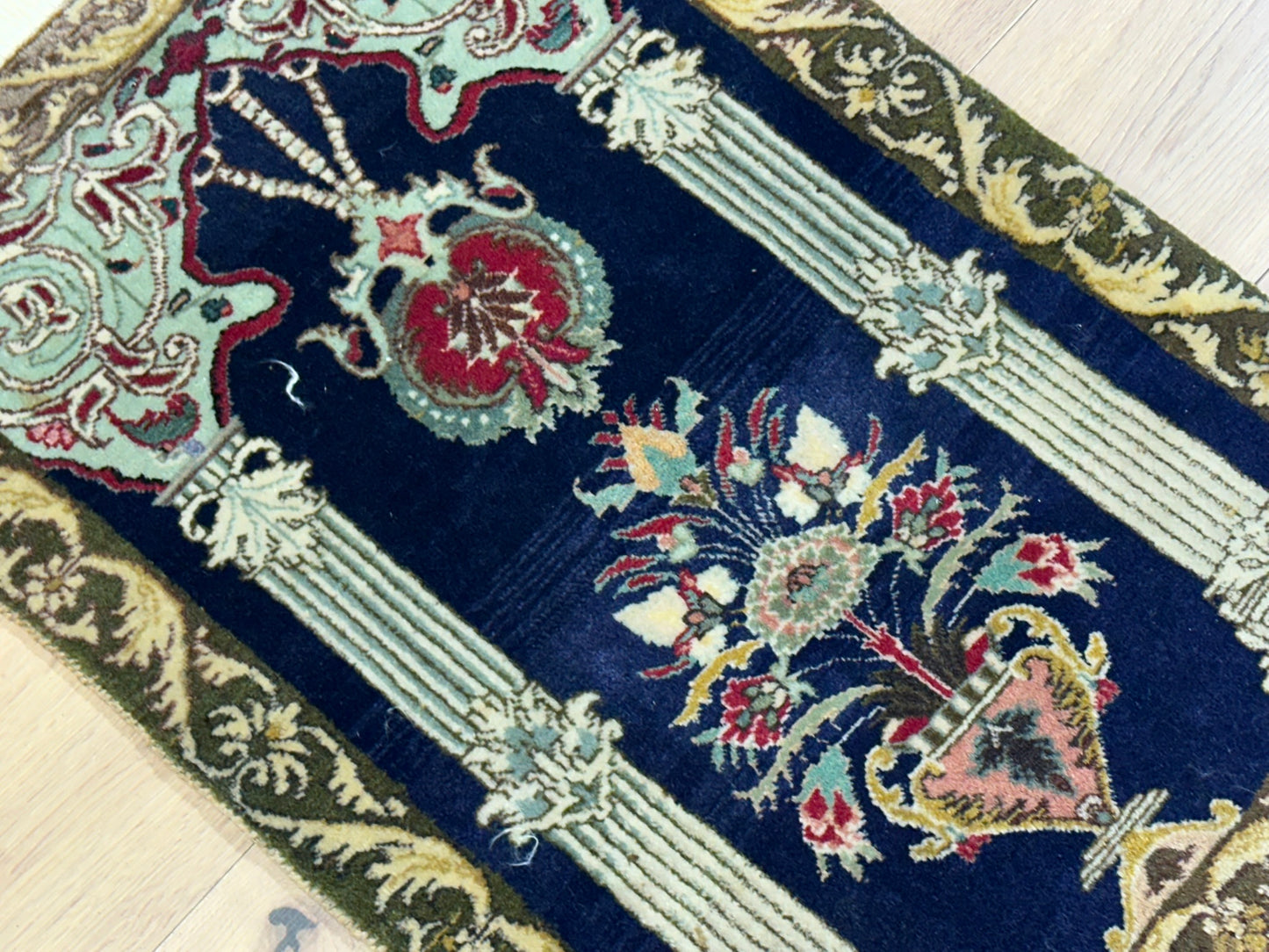 Orientteppich handgeknüpft Täbriz Lebensbaum 83x56 cm