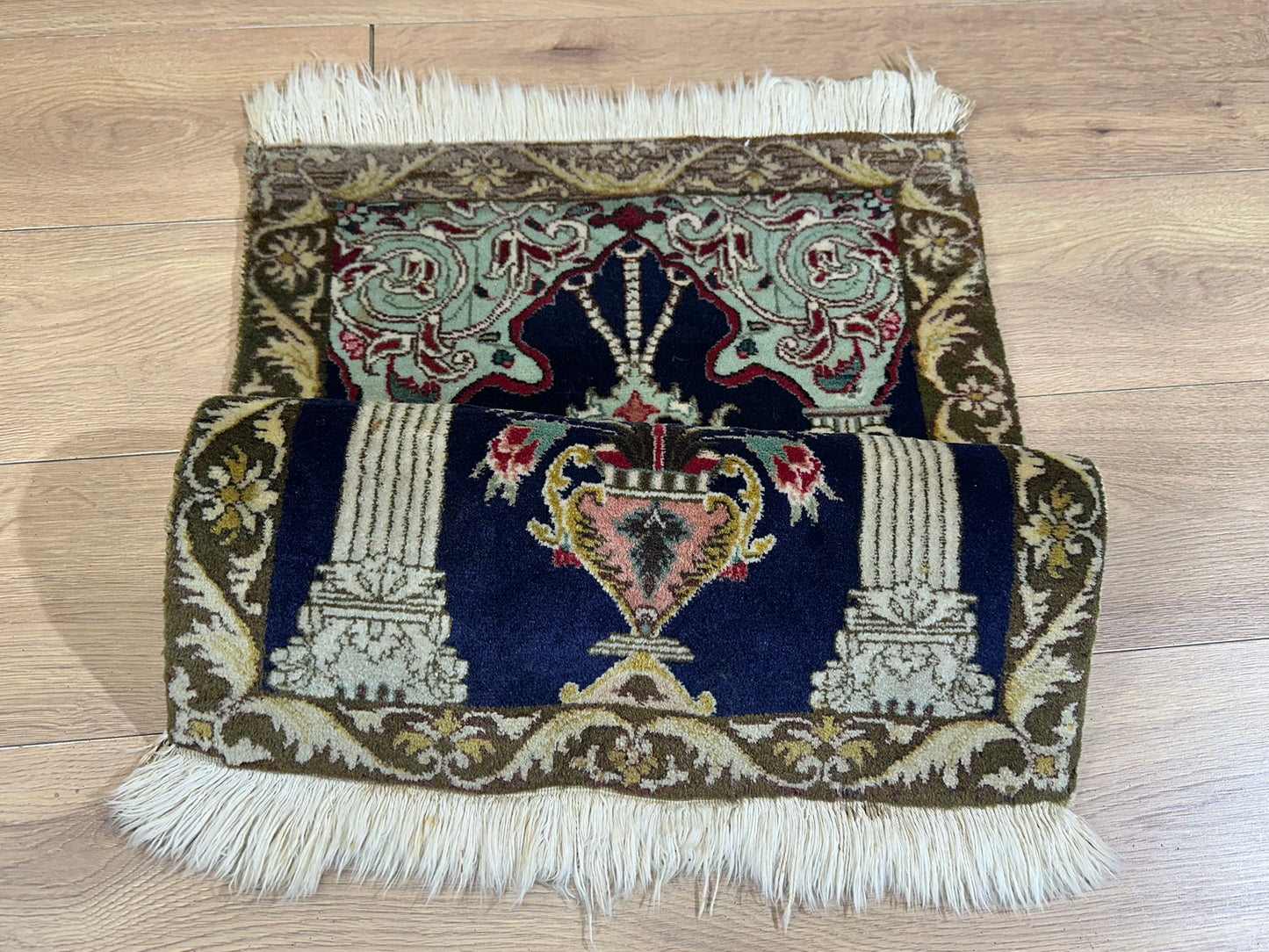 Orientteppich handgeknüpft Täbriz Lebensbaum 83x56 cm