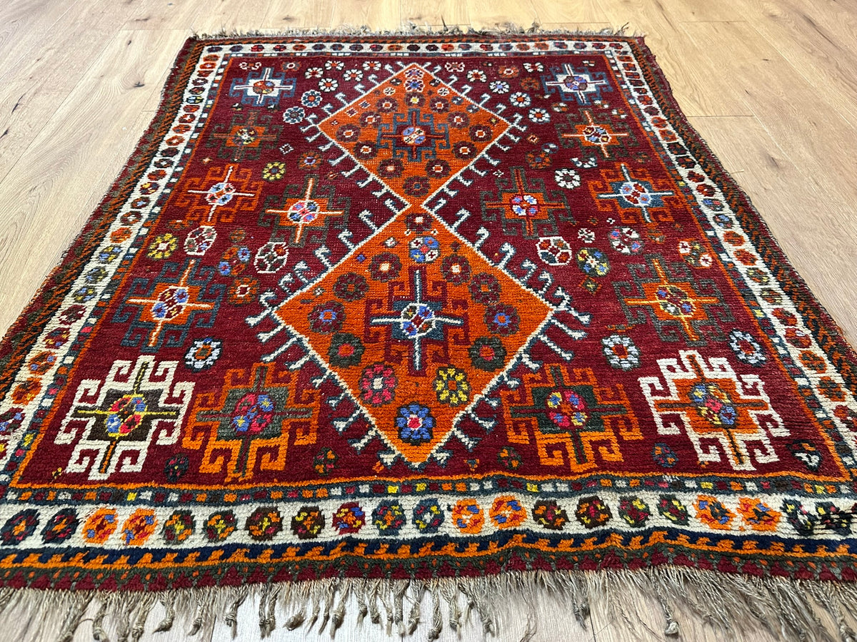 Orientteppich handgeknüpft Gaschgai Wolle 155x123 cm