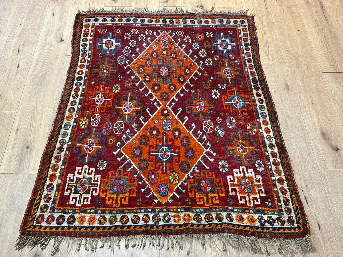 Orientteppich handgeknüpft Gaschgai Wolle 155x123 cm