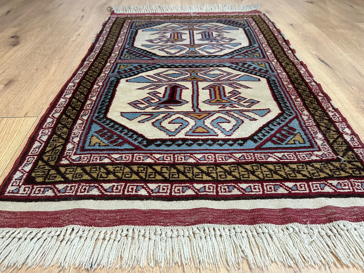 Orientteppich handgeknüpft Kazak Wolle 125x75 cm