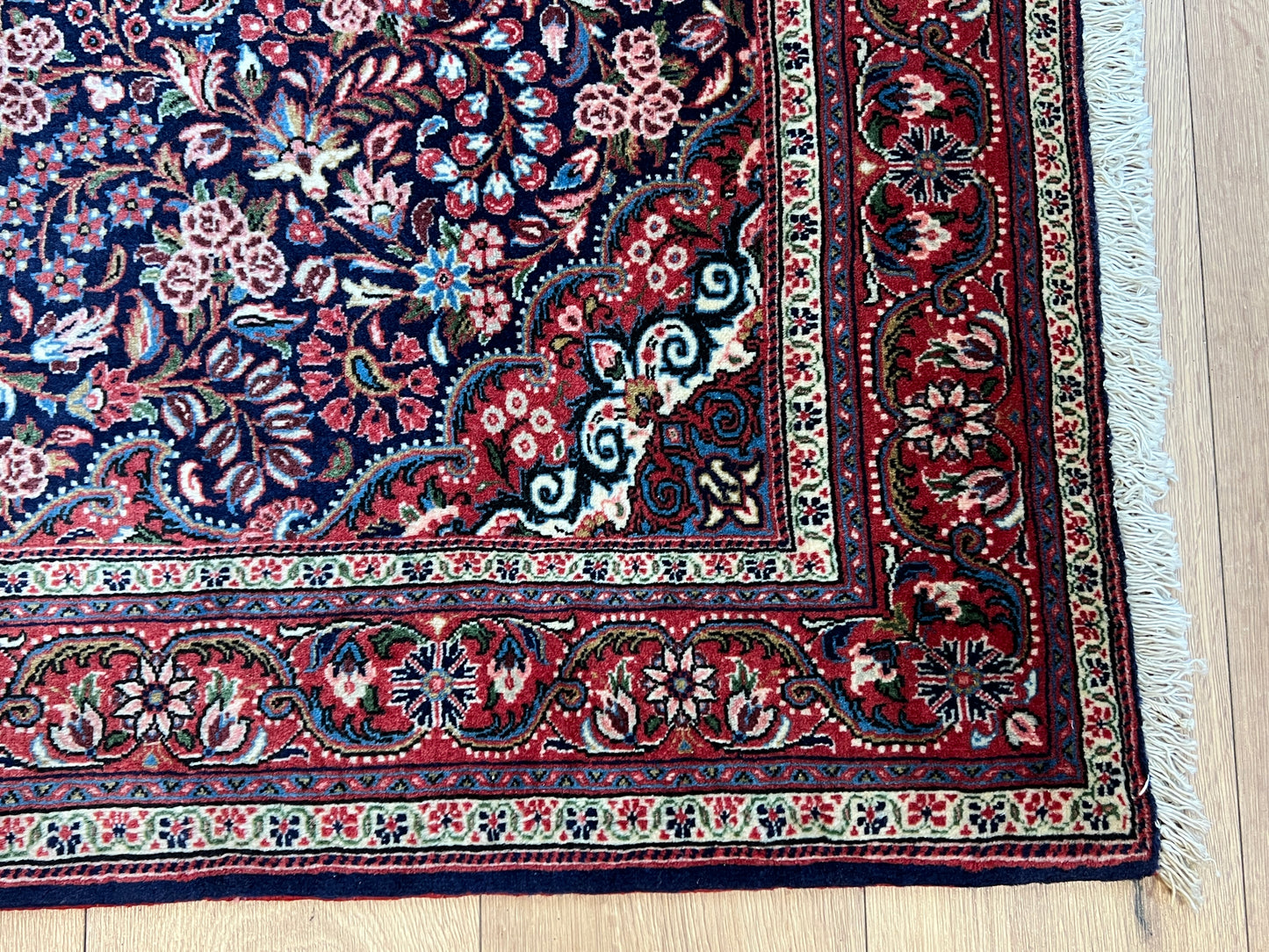 Handgeknüpfter Perser Orientteppich - Sarough Medaillon 155x102 cm