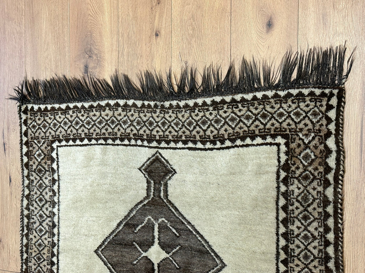 Orientteppich handgeknüpft Gabbeh Wolle 195x110 cm