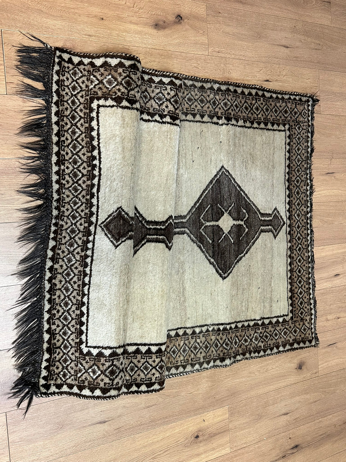 Orientteppich handgeknüpft Gabbeh Wolle 195x110 cm