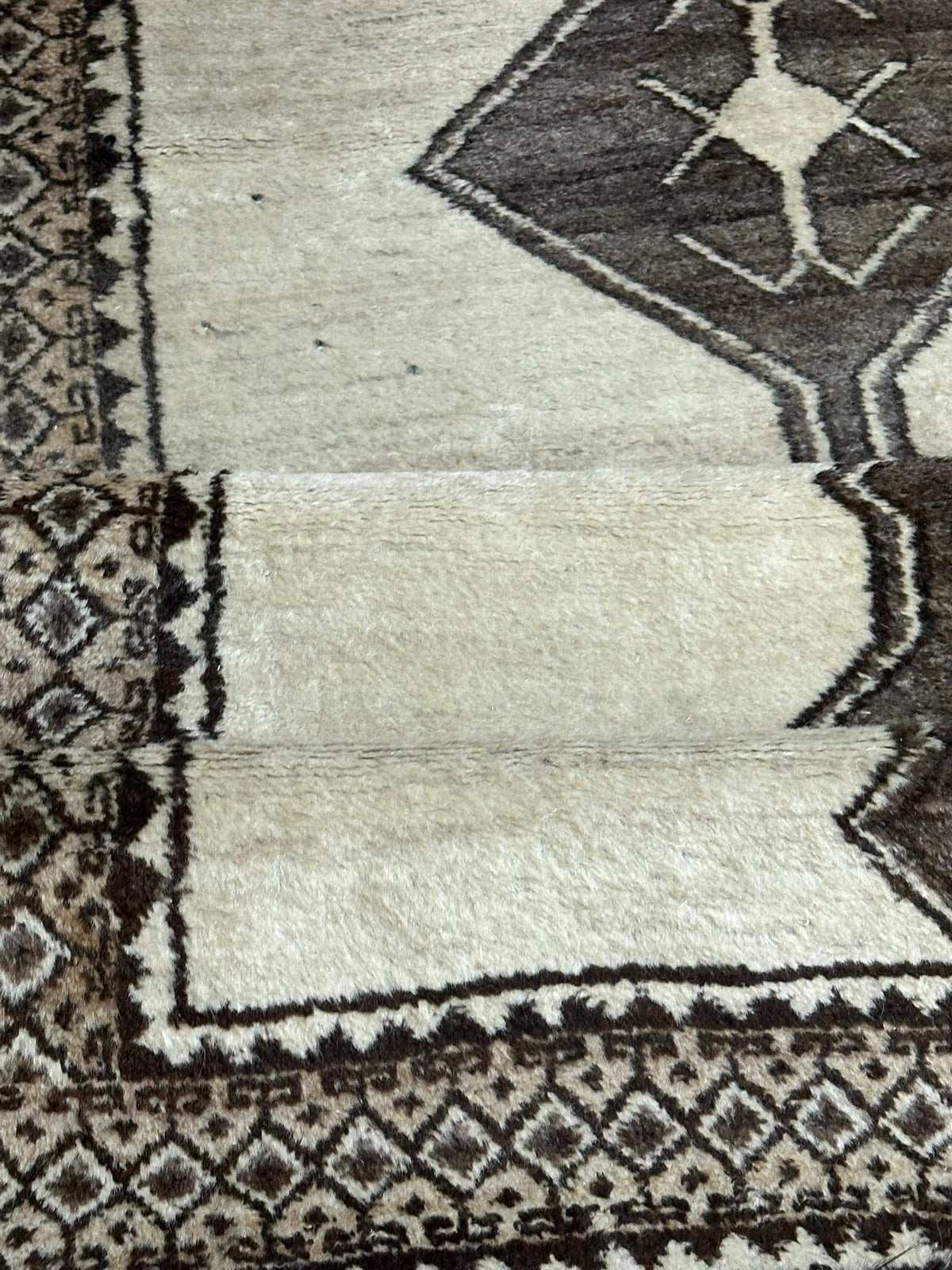 Orientteppich handgeknüpft Gabbeh Wolle 195x110 cm