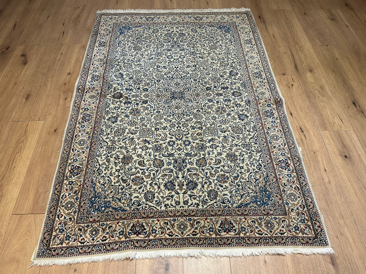 Orientteppich handgeknüpft feiner Nain mit Seide 190x125 cm