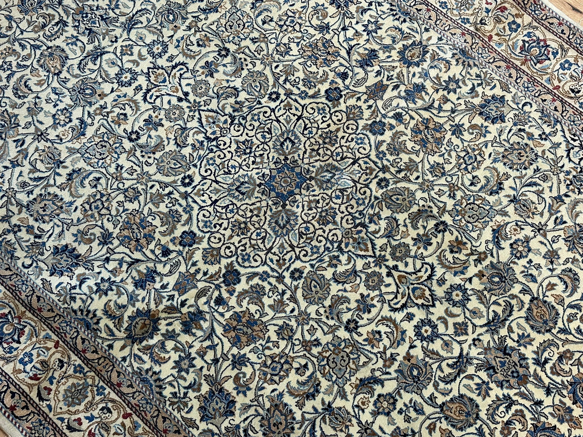 Orientteppich handgeknüpft feiner Nain mit Seide 190x125 cm