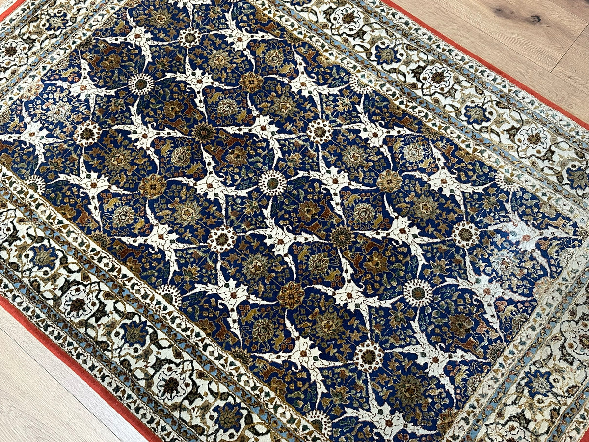 Orientteppich handgeknüpft Türkei Hereke Seide auf Seide 185x125 cm