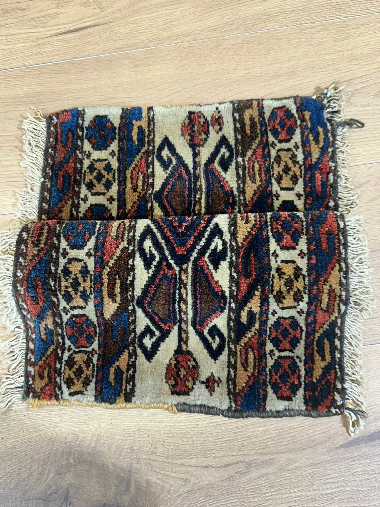 Orientteppich handgeknüpft Sumak Kazak 57x34 cm