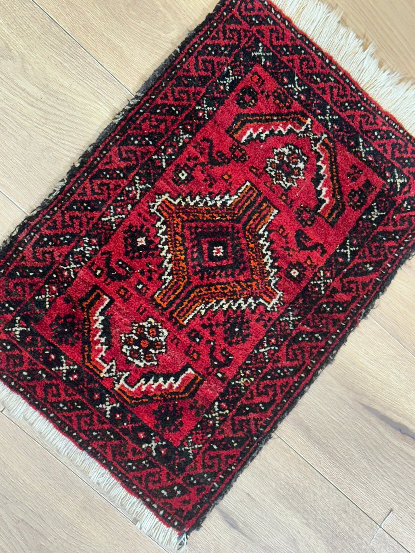 Orientteppich handgeknüpft Belutsch 57x40 cm