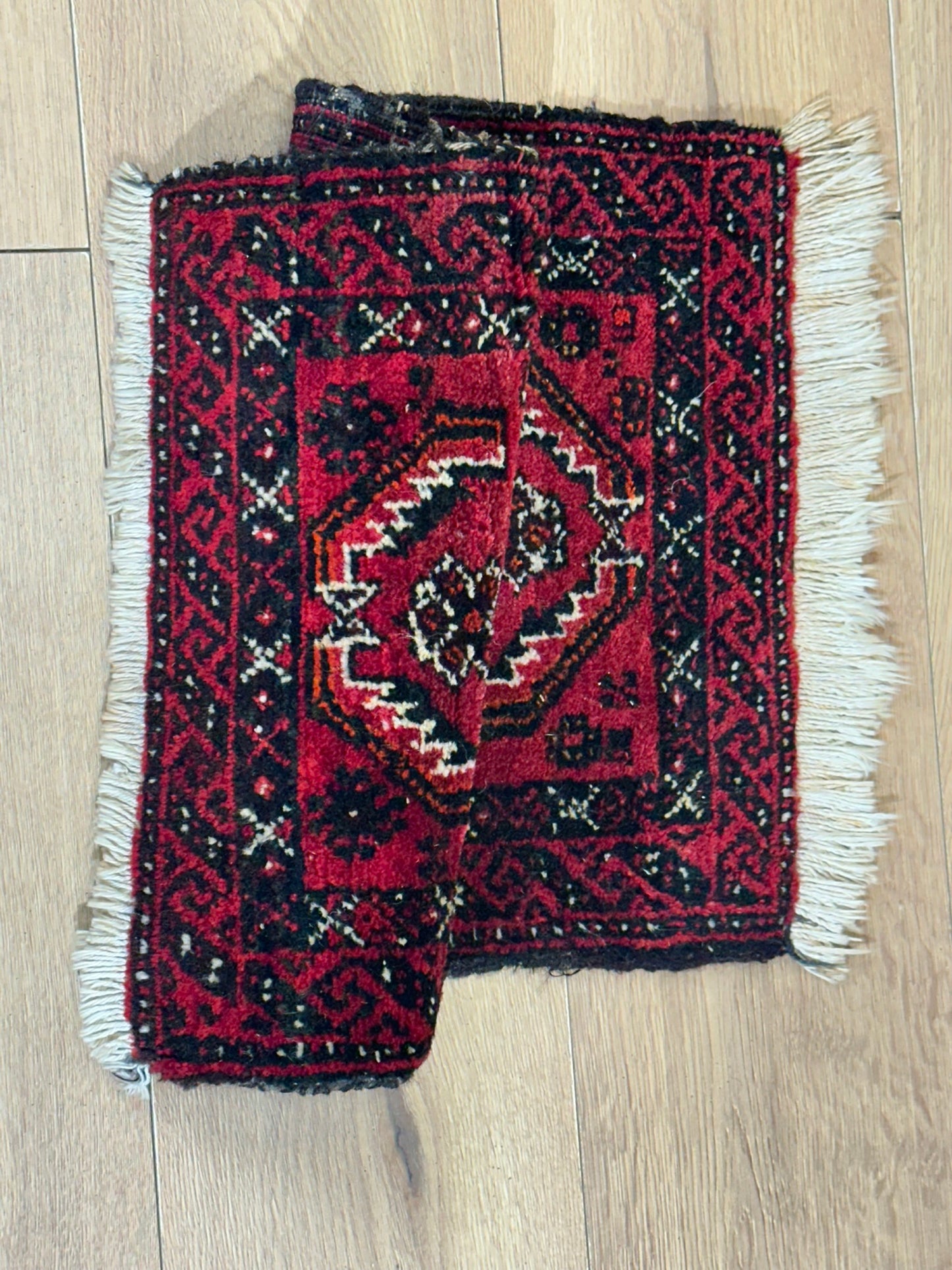 Orientteppich handgeknüpft Belutsch 57x40 cm