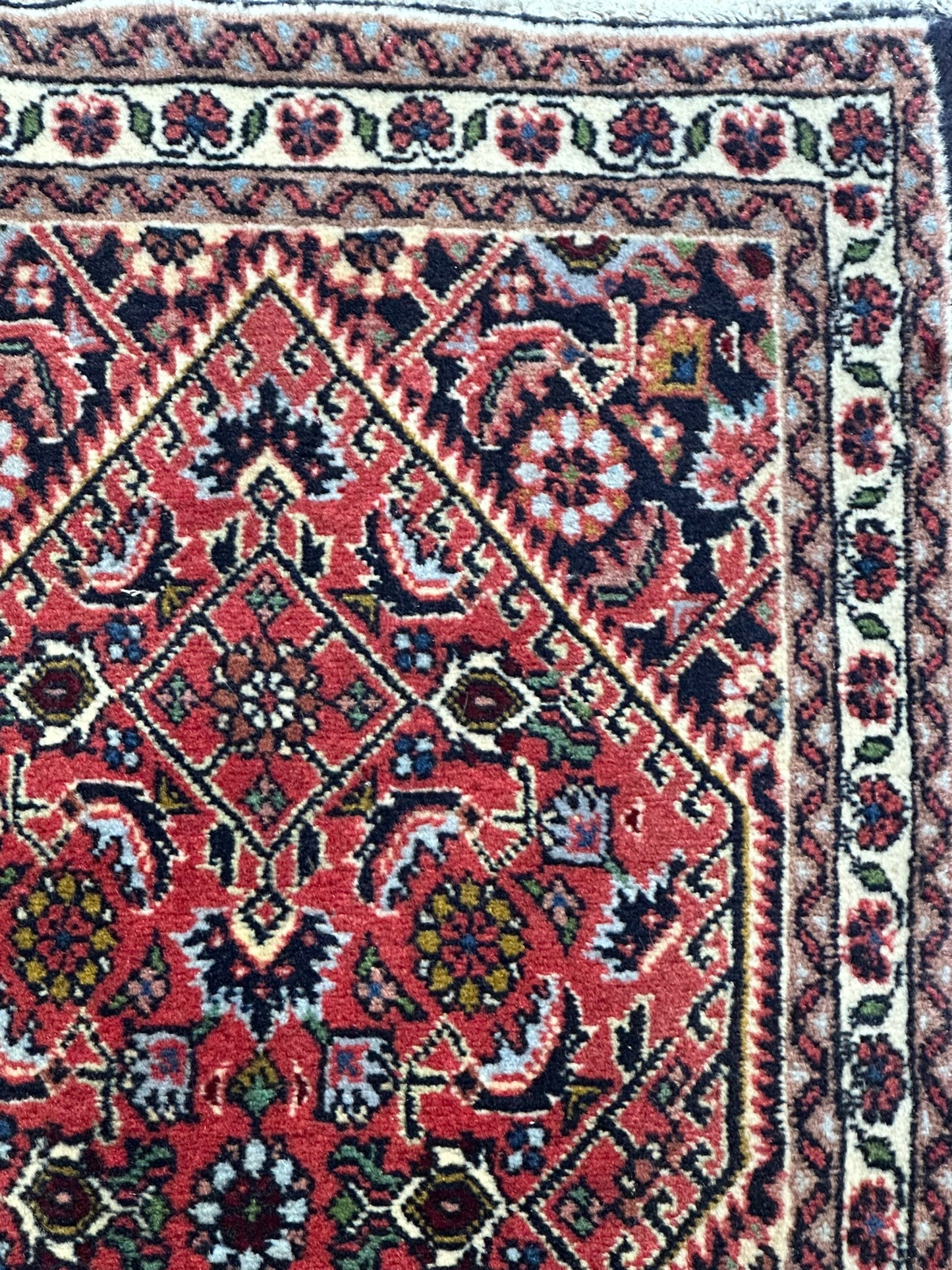 Orientteppich handgeknüpft Bidjar 64x44 cm