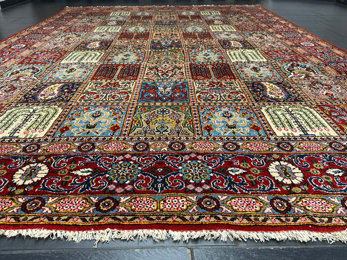 Orientteppich handgeknüpft Felder Ghom Korkwolle 330x240 cm