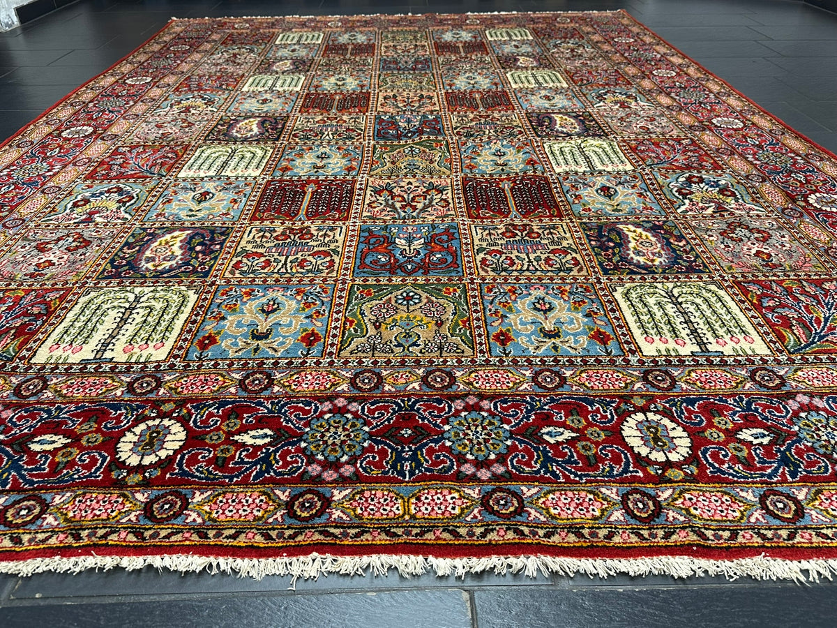 Orientteppich handgeknüpft Felder Ghom Korkwolle 330x240 cm