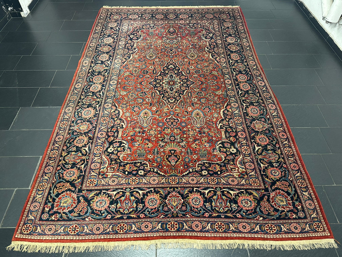 Antiker Orientteppich handgeknüpft Keschan 355x225 cm