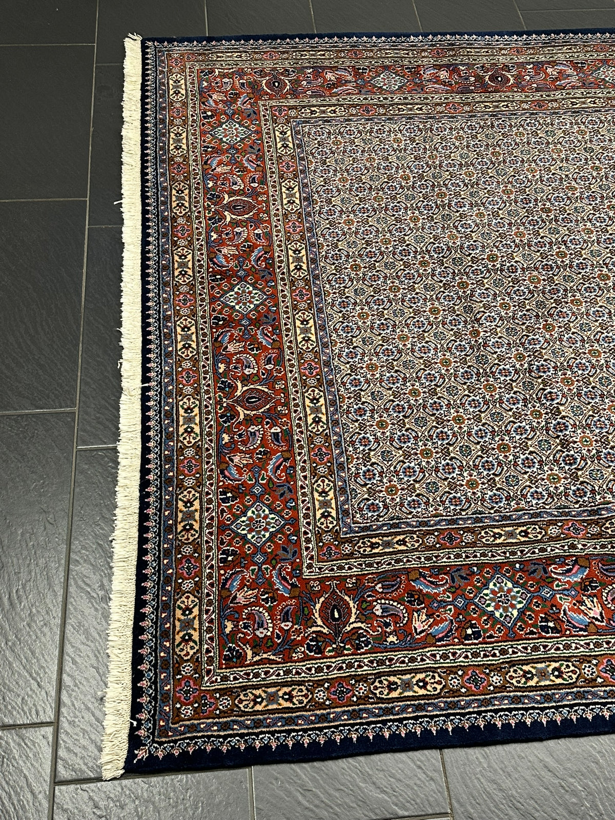 Orientteppich handgeknüpft Moud mit Seide 295x200 cm