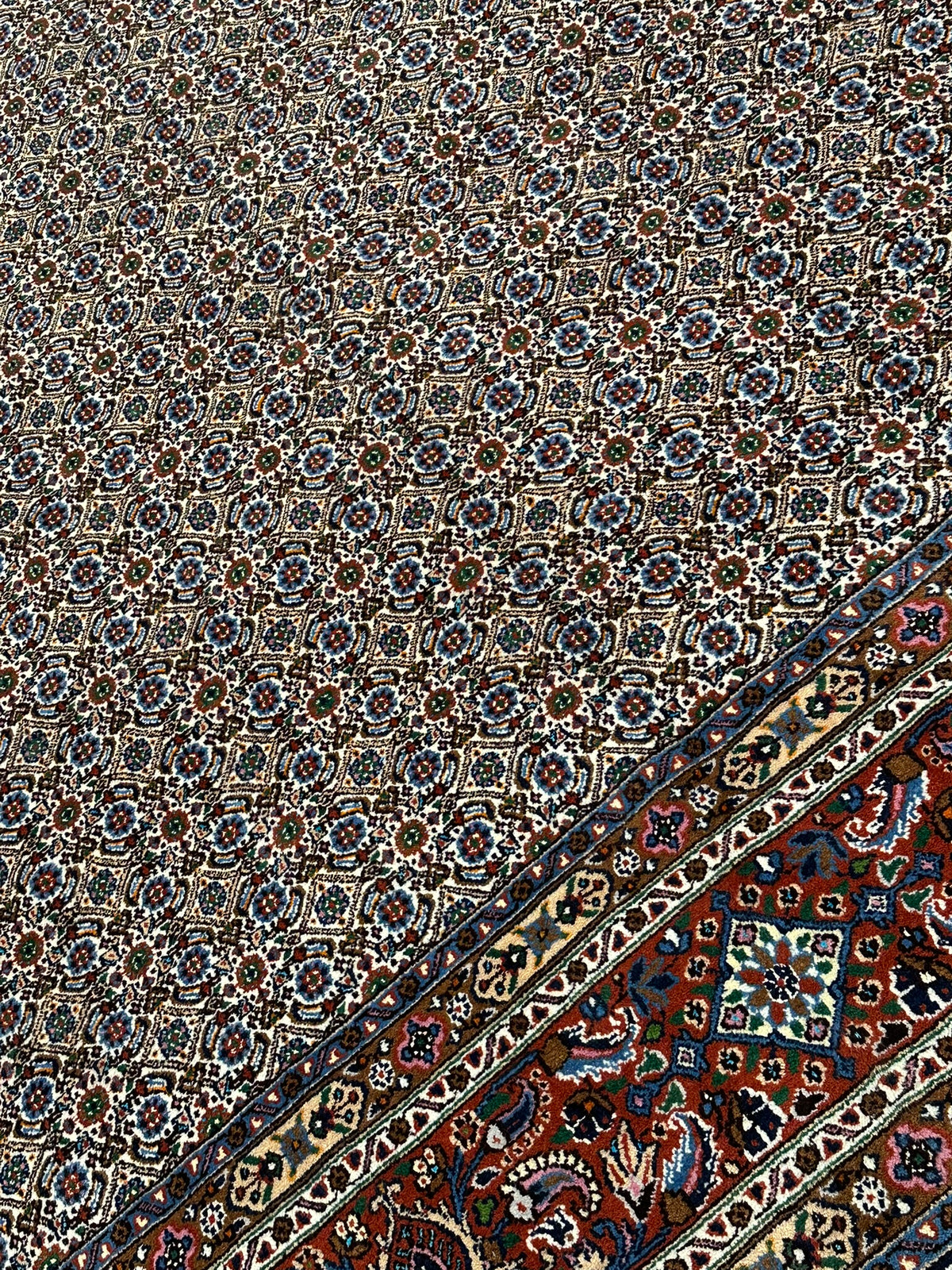 Orientteppich handgeknüpft Moud mit Seide 295x200 cm