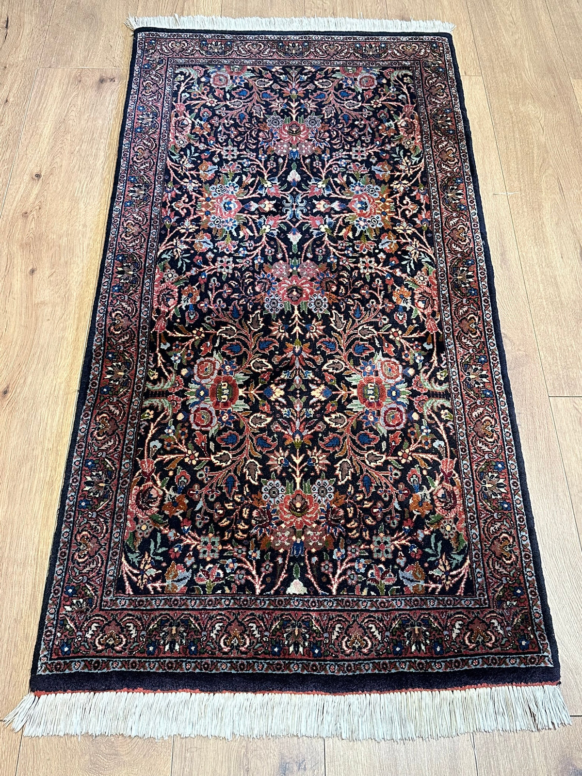 Orientteppich handgeknüpft Bidjar Korkwolle 140x70 cm
