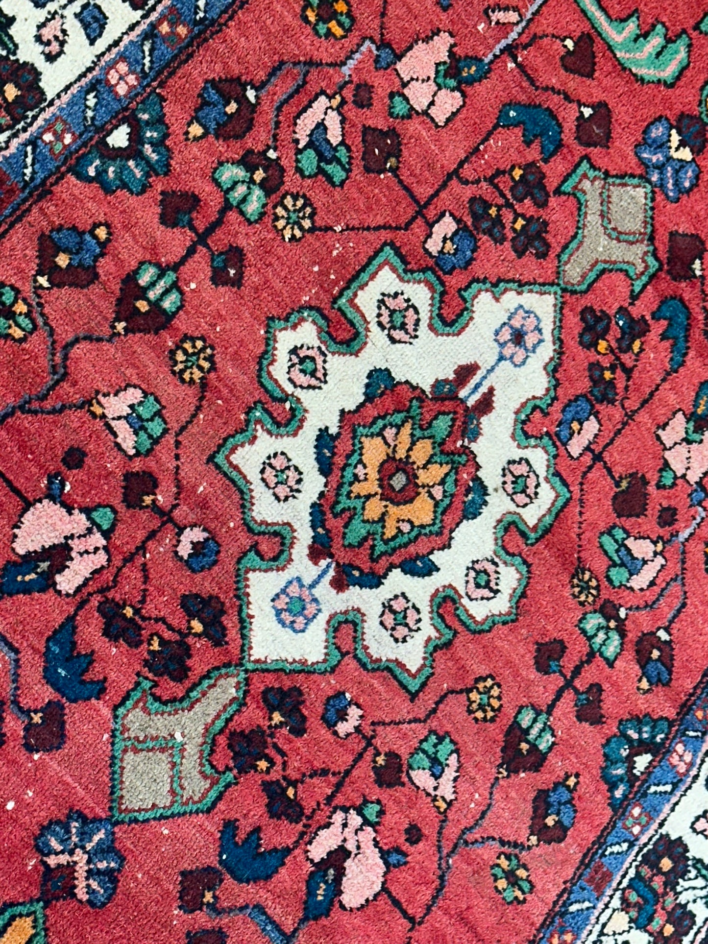 Orientteppich handgeknüpft Saruk 187x104 cm