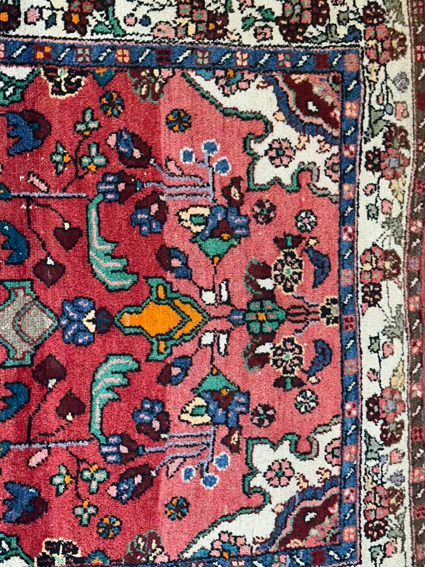 Orientteppich handgeknüpft Saruk 187x104 cm