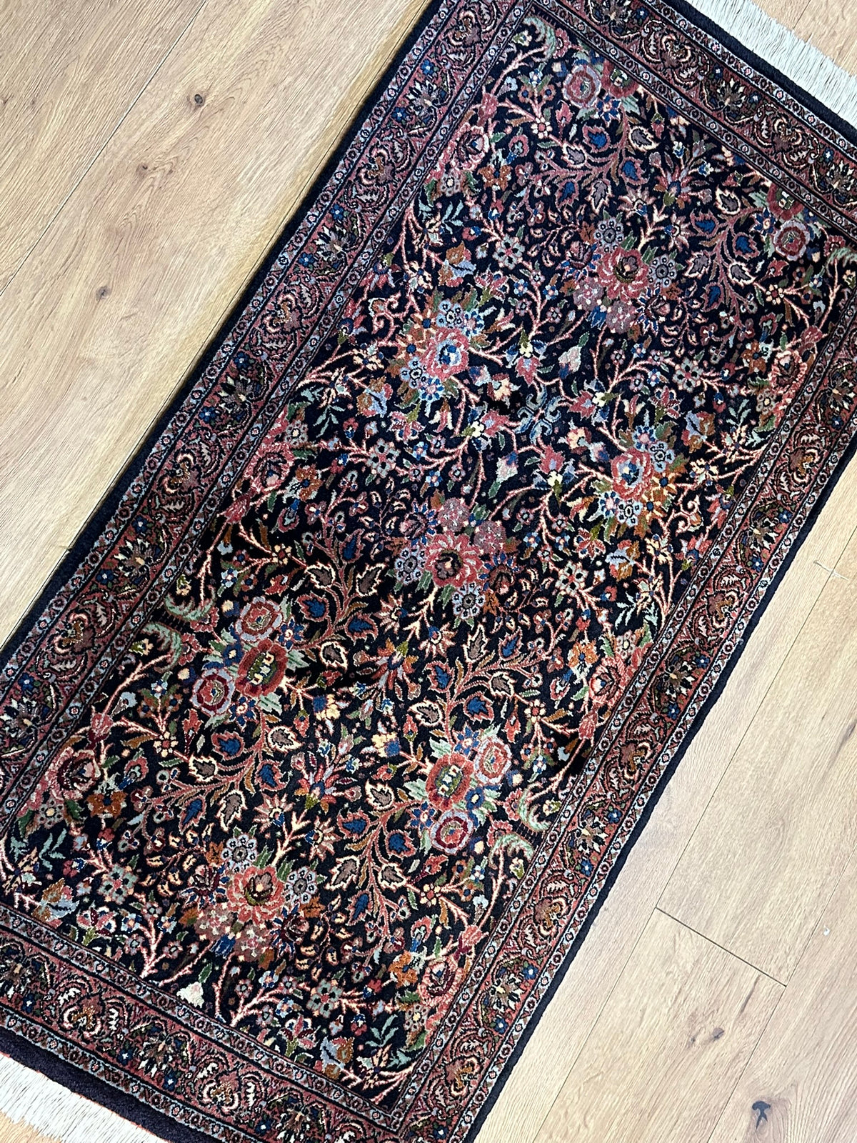 Orientteppich handgeknüpft Bidjar Korkwolle 140x70 cm