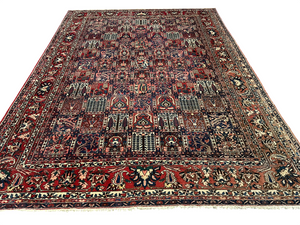 Orientteppich handgeknüpft Bakhtiar Felder 420x315 cm