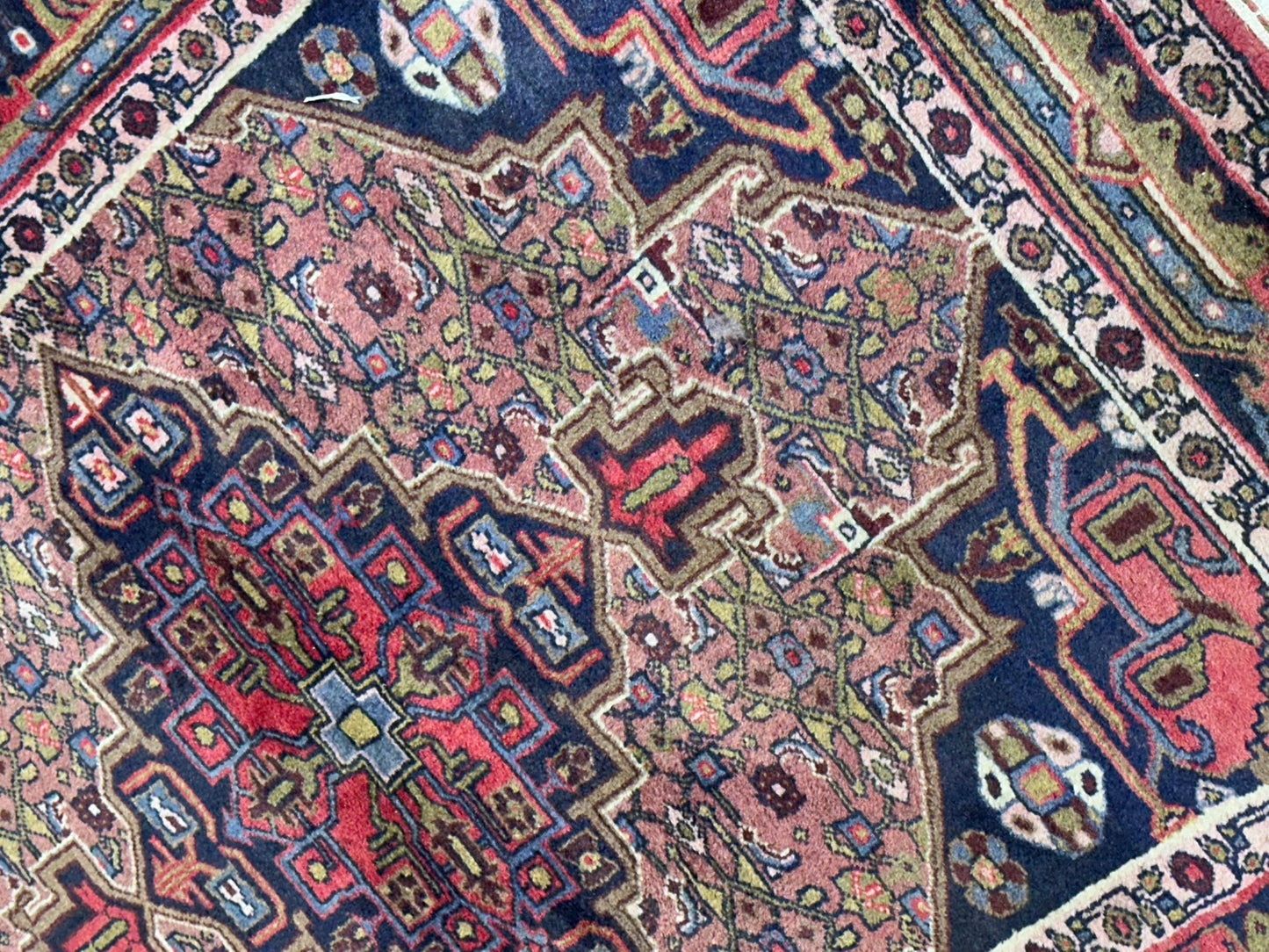 Orientteppich handgeknüpft Ekbatan 142x106 cm