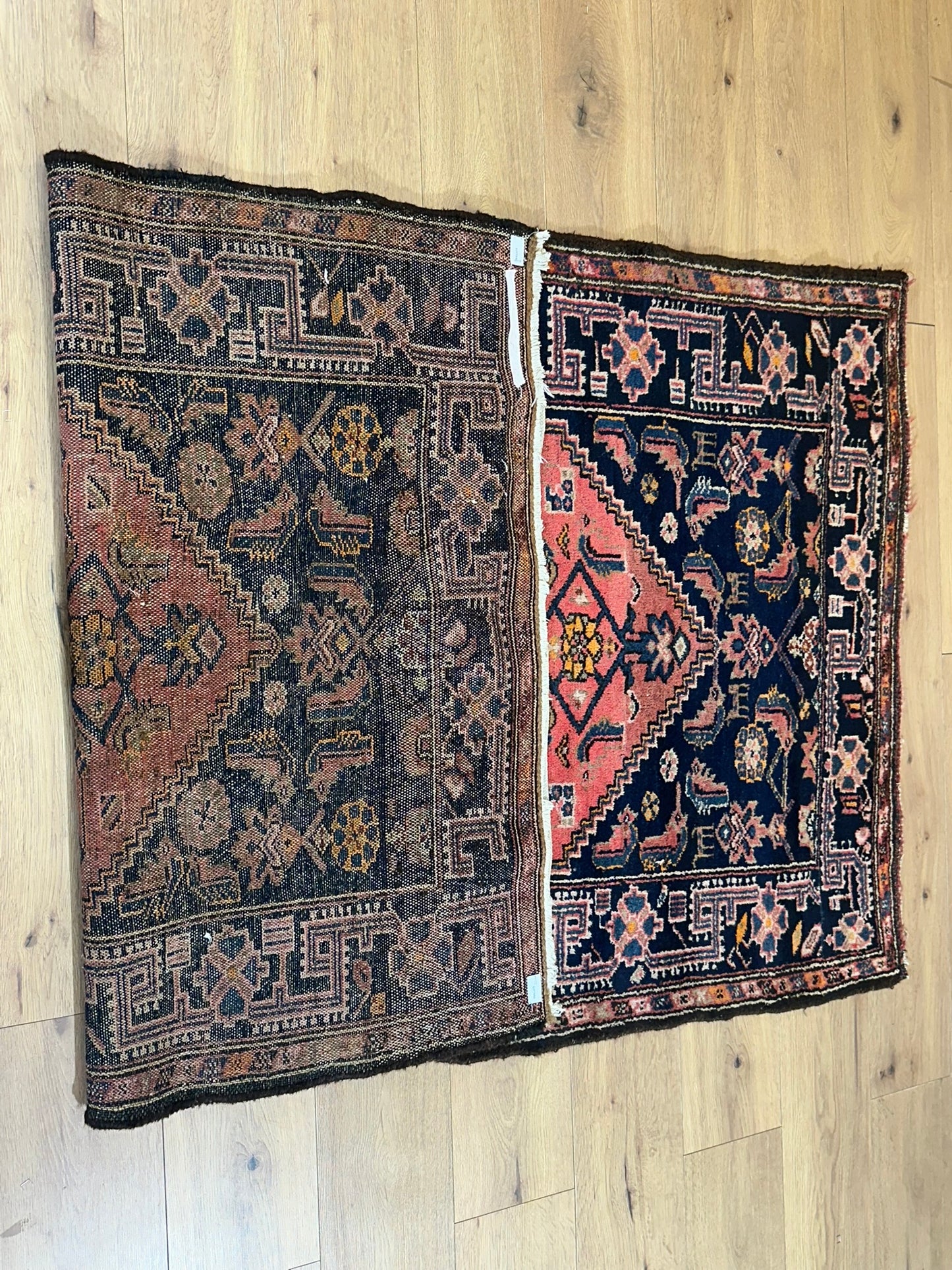 Antik Orientteppich handgeknüpft Malayer Naturfarben 200x112 cm