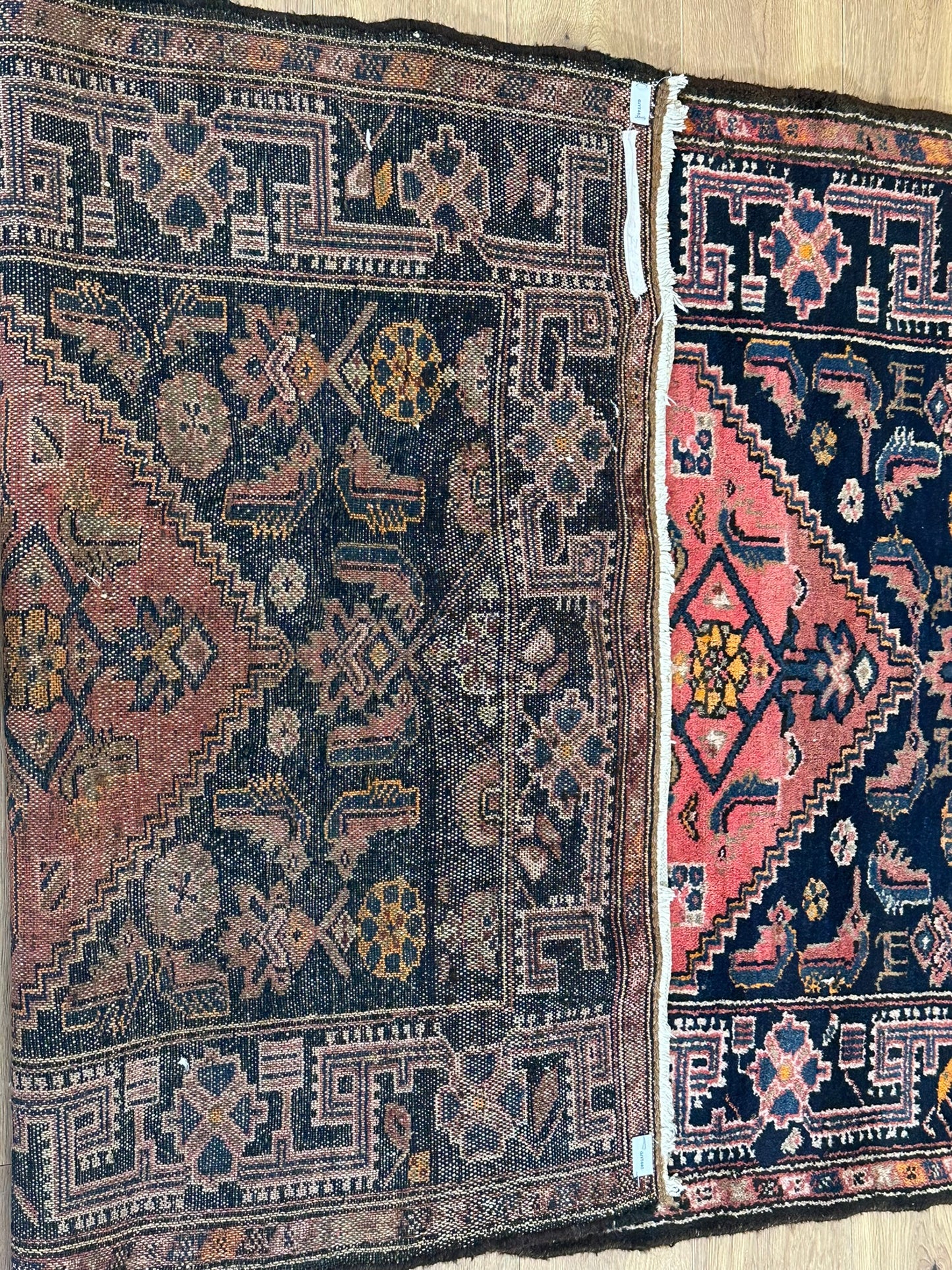 Antik Orientteppich handgeknüpft Malayer Naturfarben 200x112 cm