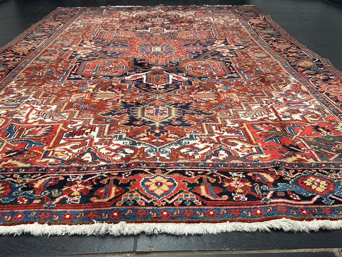 Orientteppich handgeknüpft Heriz 345x230 cm