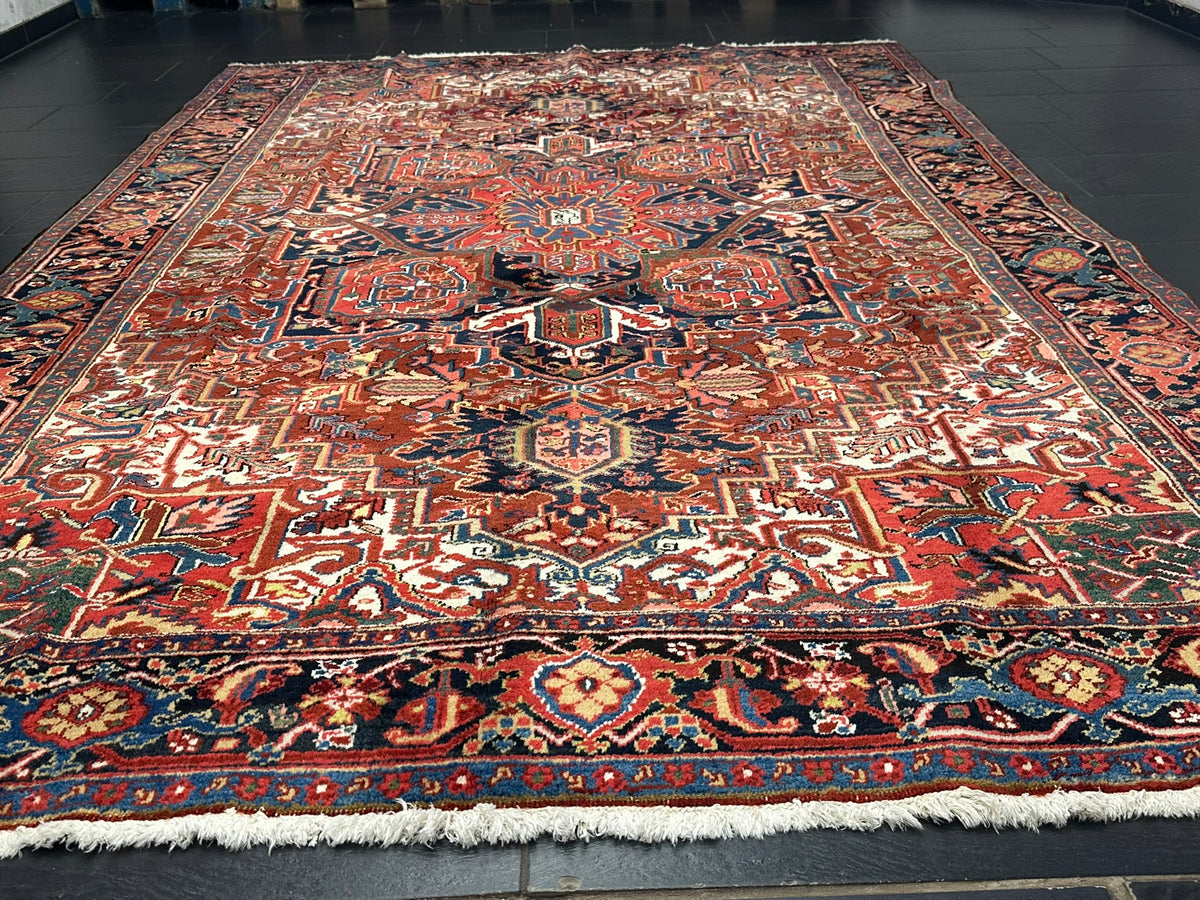 Orientteppich handgeknüpft Heriz 345x230 cm