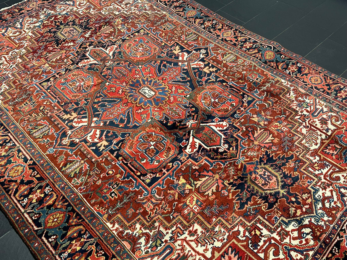 Orientteppich handgeknüpft Heriz 345x230 cm