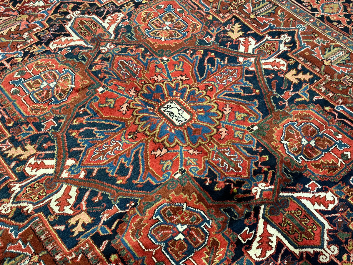 Orientteppich handgeknüpft Heriz 345x230 cm
