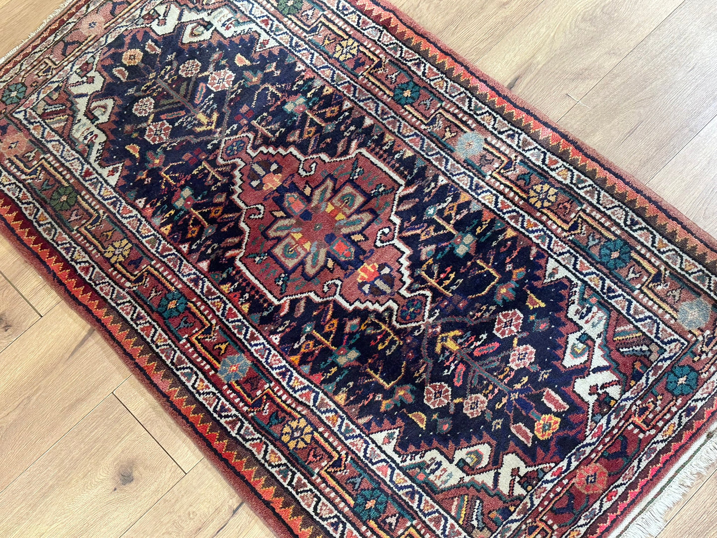 Orientteppich handgeknüpft Art Deco Malayer 140x85 cm