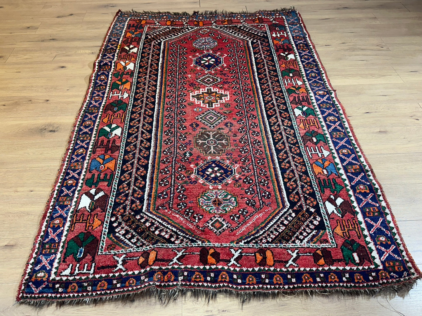 Orientteppich handgeknüpft Shiraz 224x148 cm