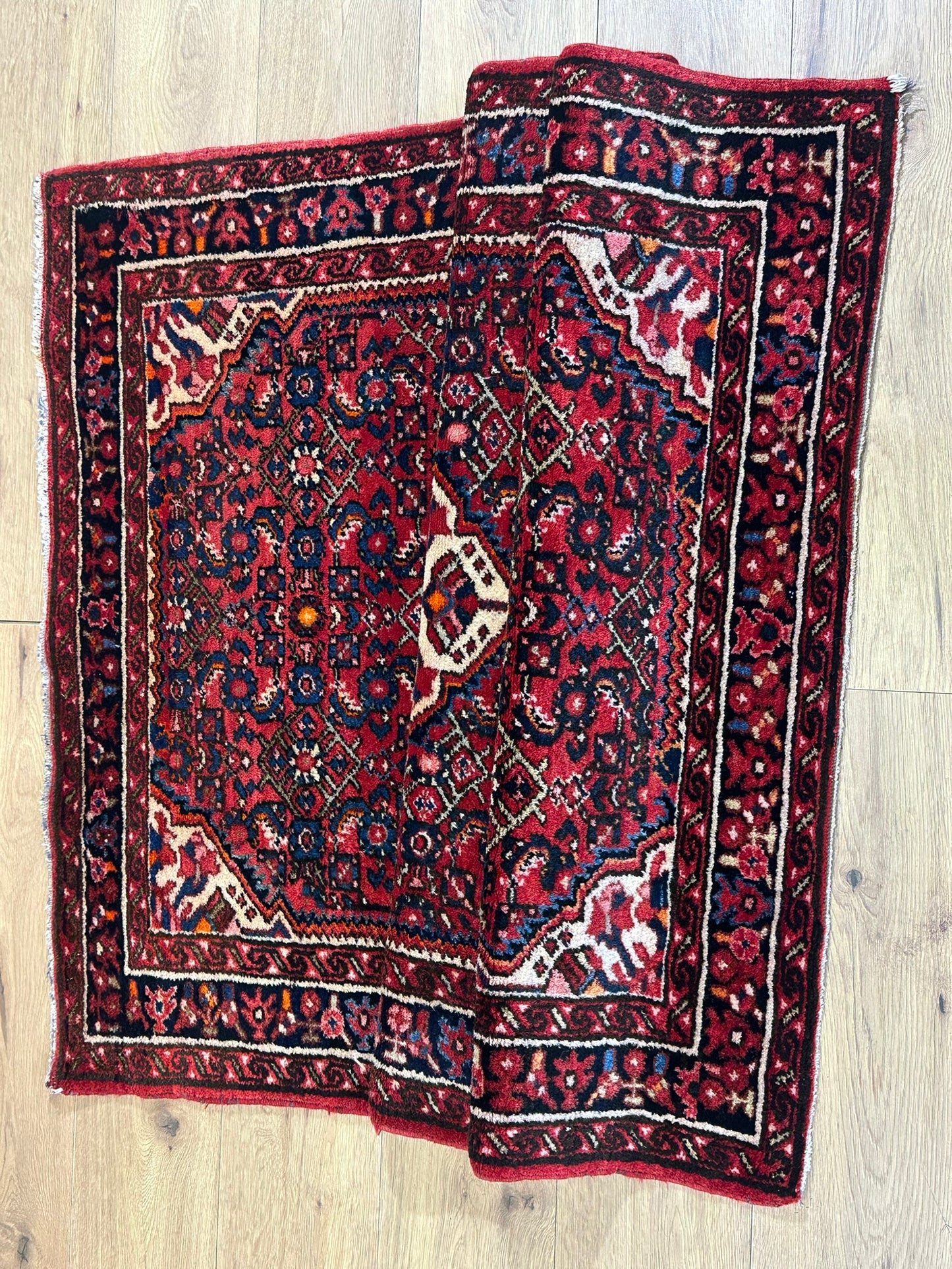 Orientteppich handgeknüpft Hamadan 155x106 cm