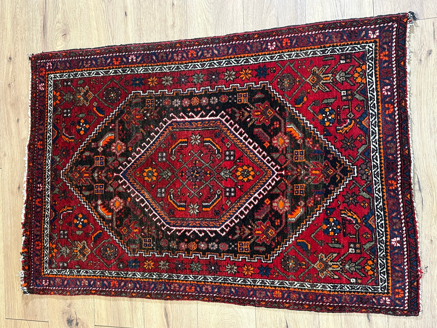 Orientteppich handgeknüpft Malayer 132x86 cm