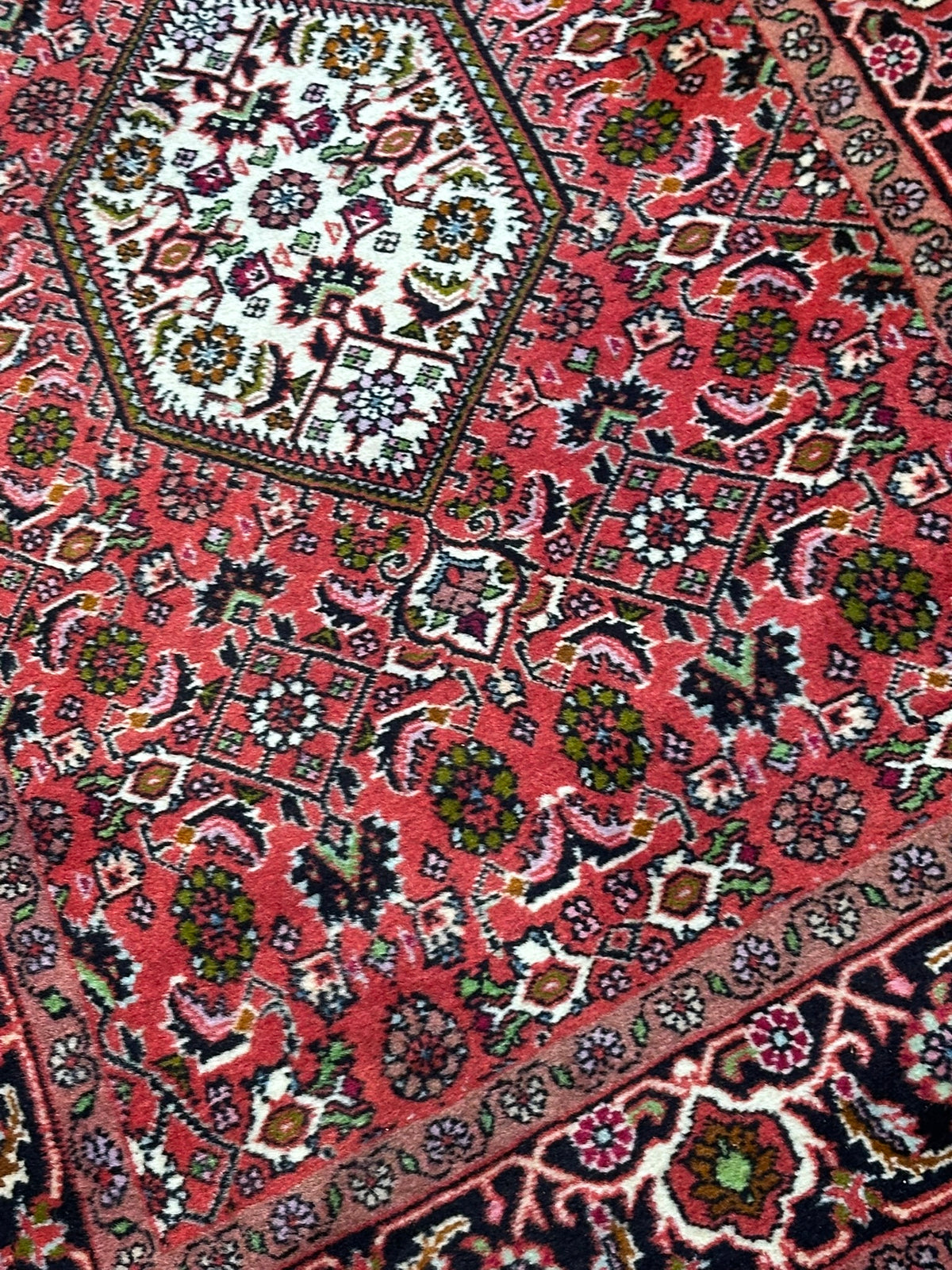 Orientteppich handgeknüpft Bidjar Korkwolle 290x80 cm