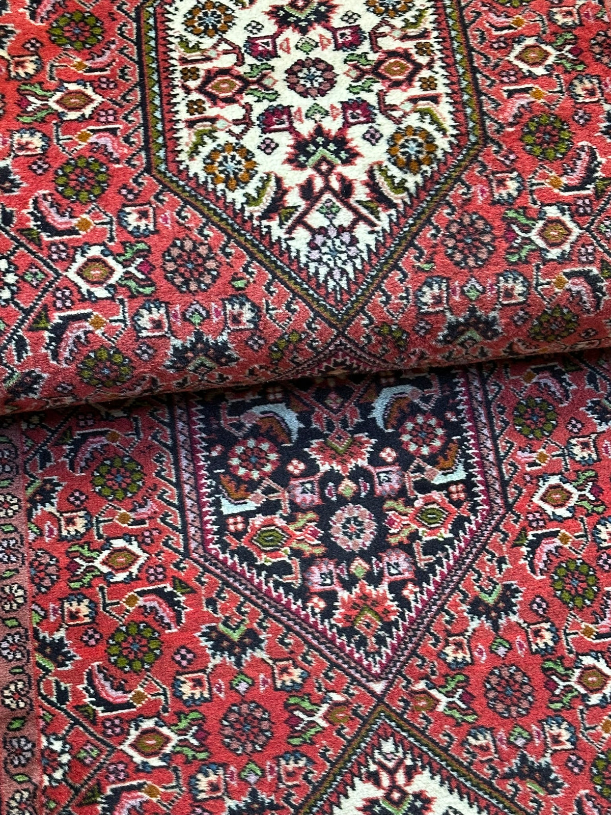 Orientteppich handgeknüpft Bidjar Korkwolle 290x80 cm