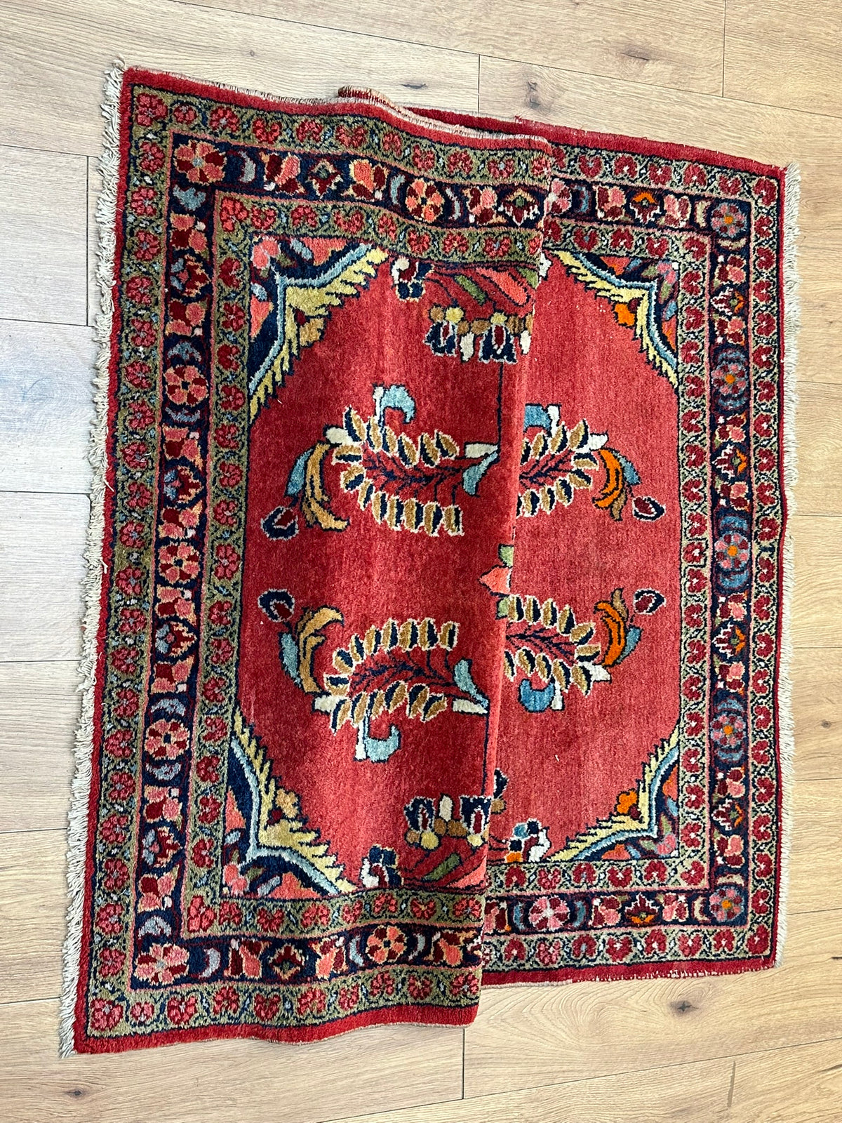 Orientteppich handgeknüpft Lilian Sarough 155x113 cm