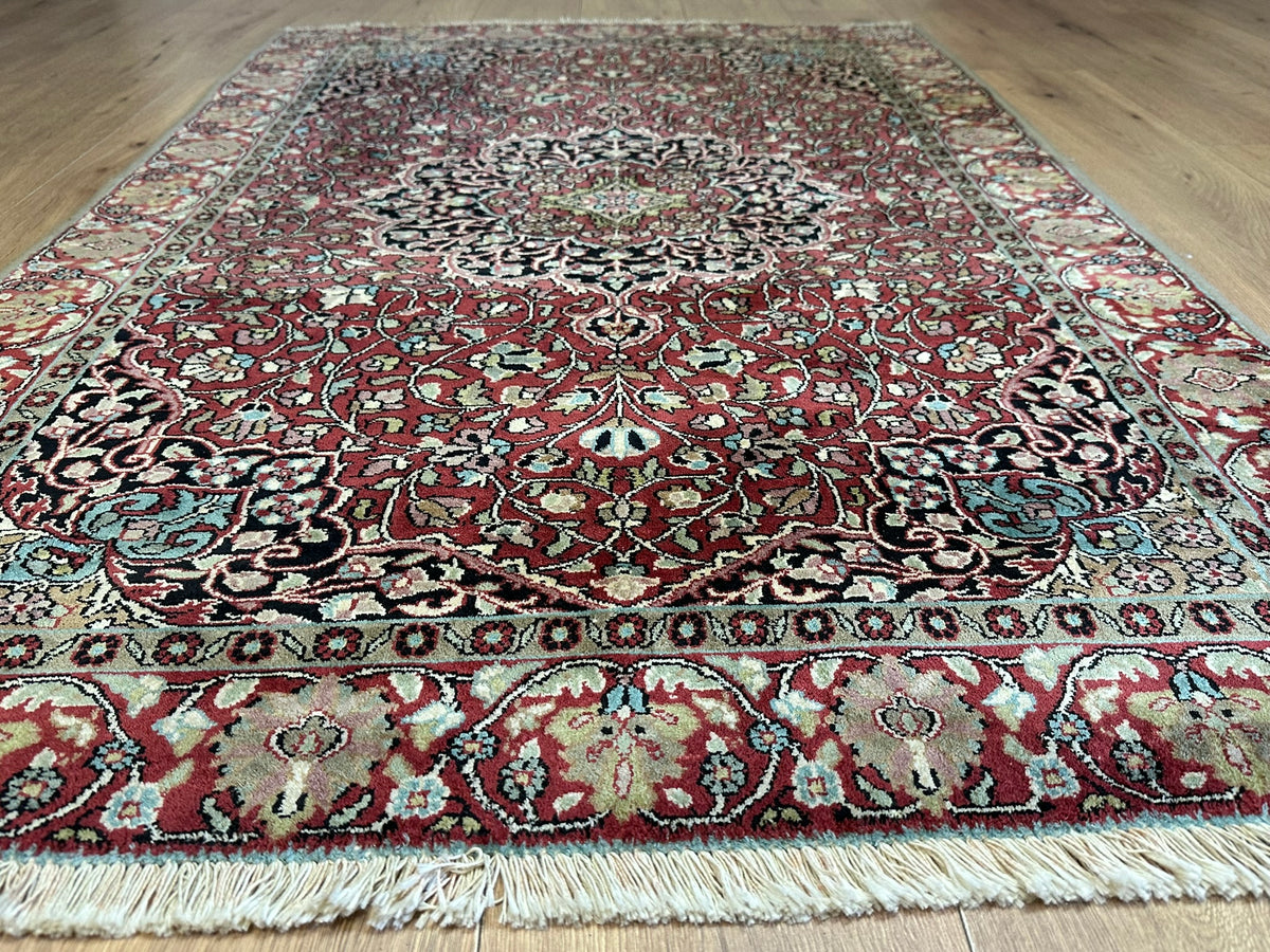 Orientteppich handgeknüpft Kaschmir Seide Ghom 170x108 cm
