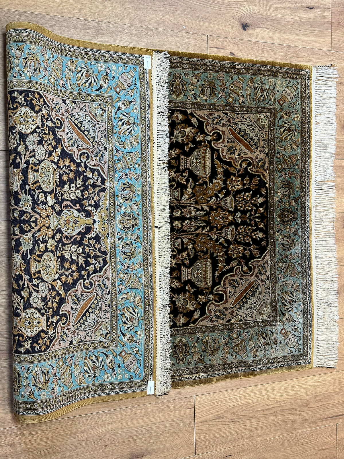 Orientteppich handgeknüpft Ghom Seide 150x107 cm