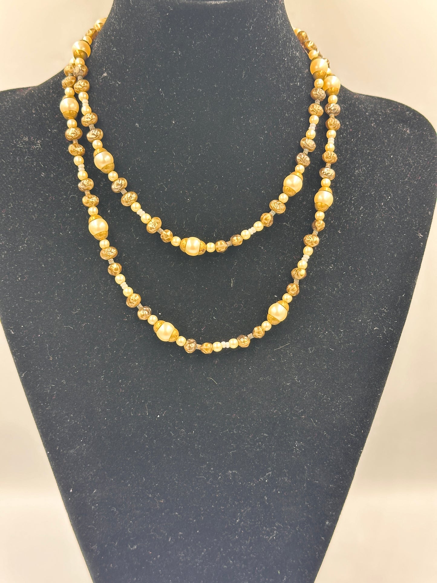 Vintage Endlos-Perlenkette mit Goldenen Akzenten