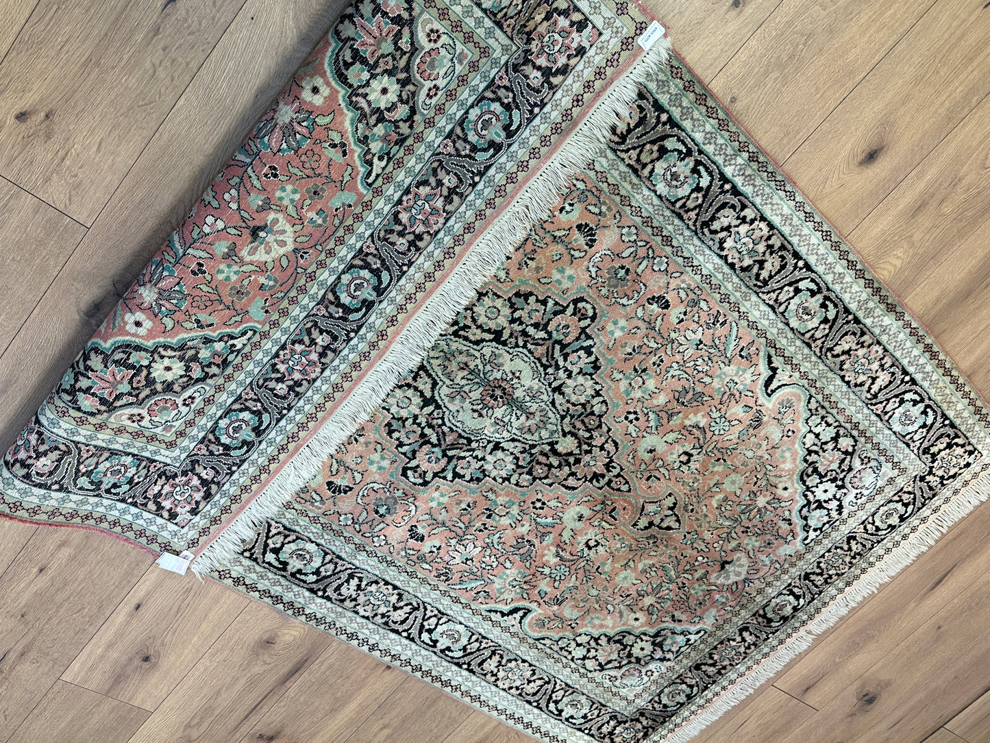 Handgeknüpfter Orientteppich  Kaschmir Ghom Seidenteppich  200x120 cm