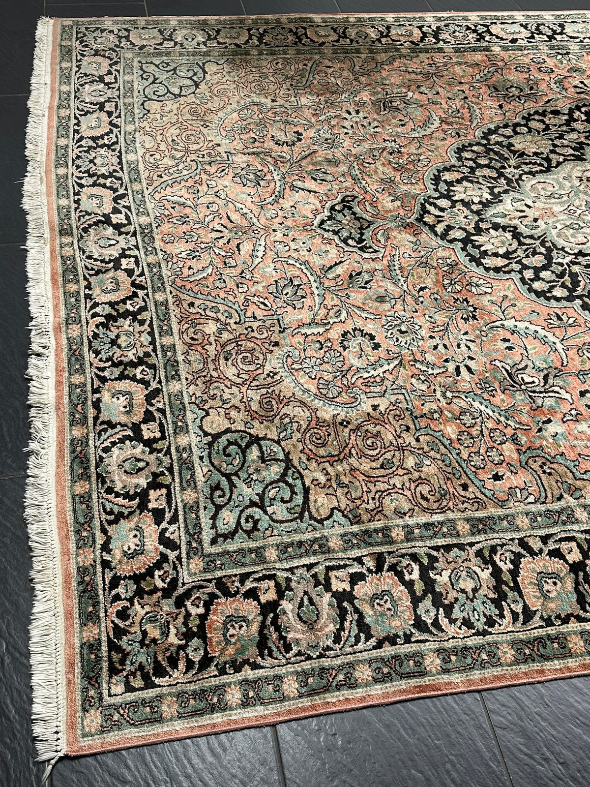 Orientteppich handgeknüpft Kaschmir Ghom Seide 310x210 cm