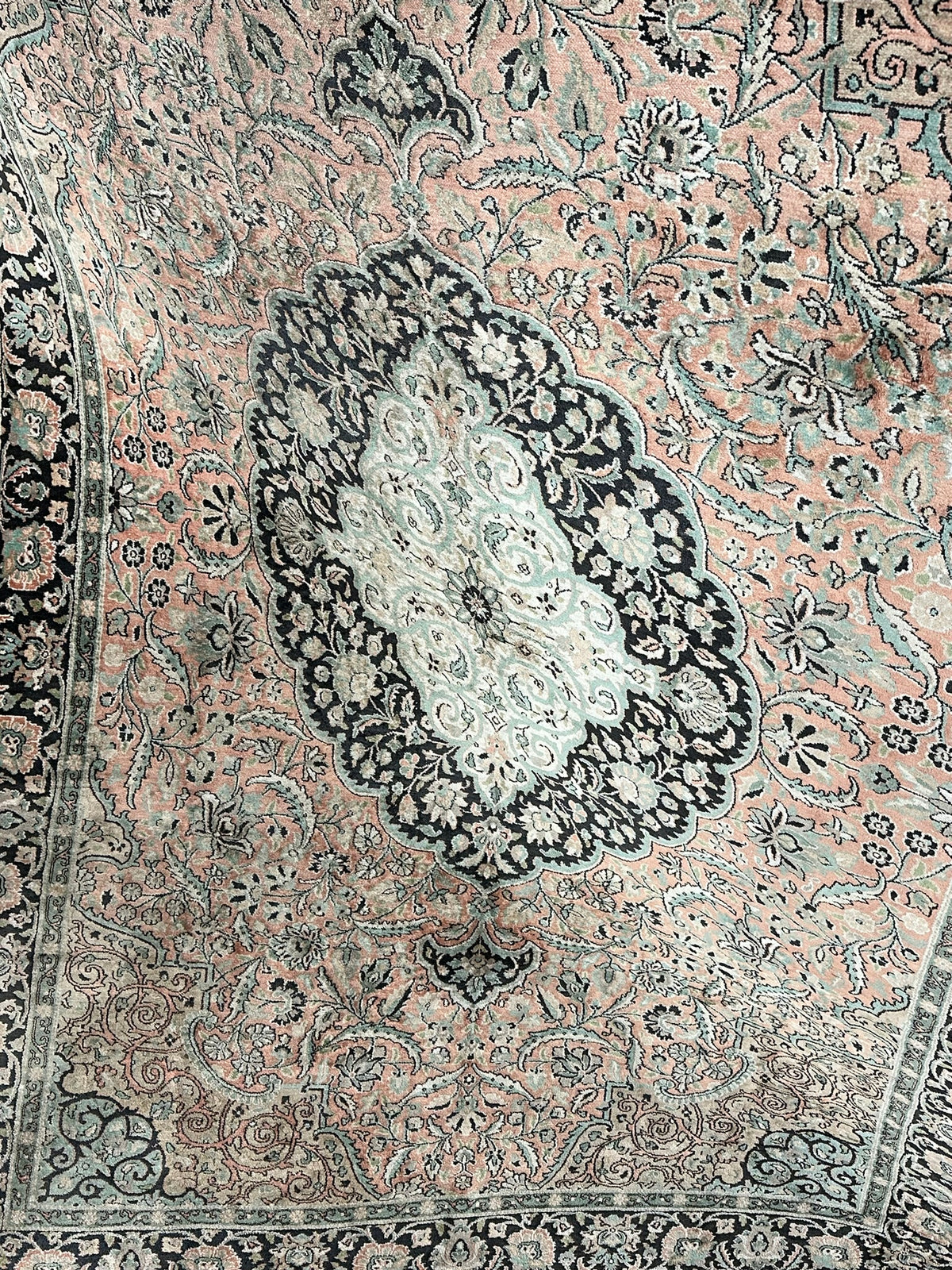 Orientteppich handgeknüpft Kaschmir Ghom Seide 310x210 cm