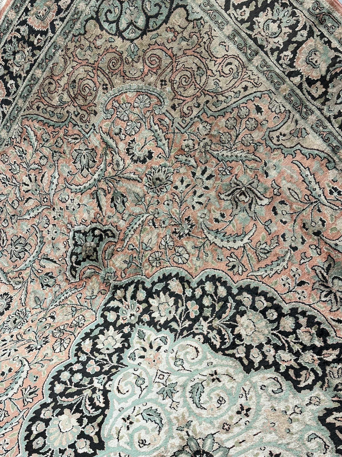 Orientteppich handgeknüpft Kaschmir Ghom Seide 310x210 cm