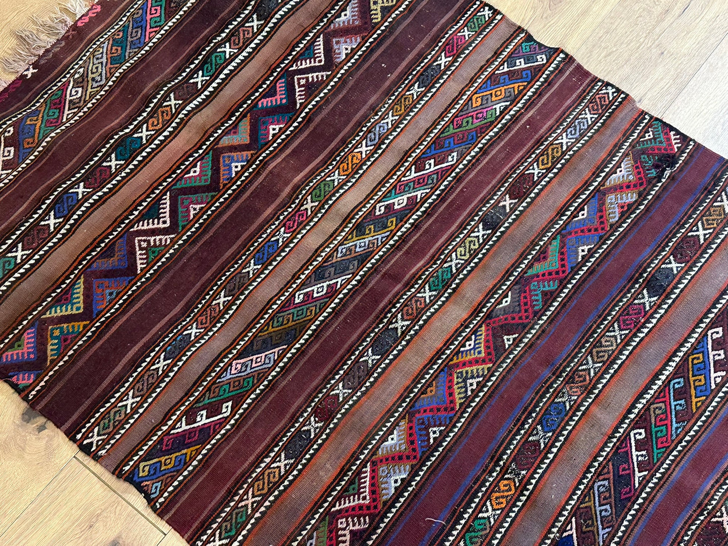 Antik Orientteppich handgeknüpft Kelim Kazak Naturfarben 145x105 cm